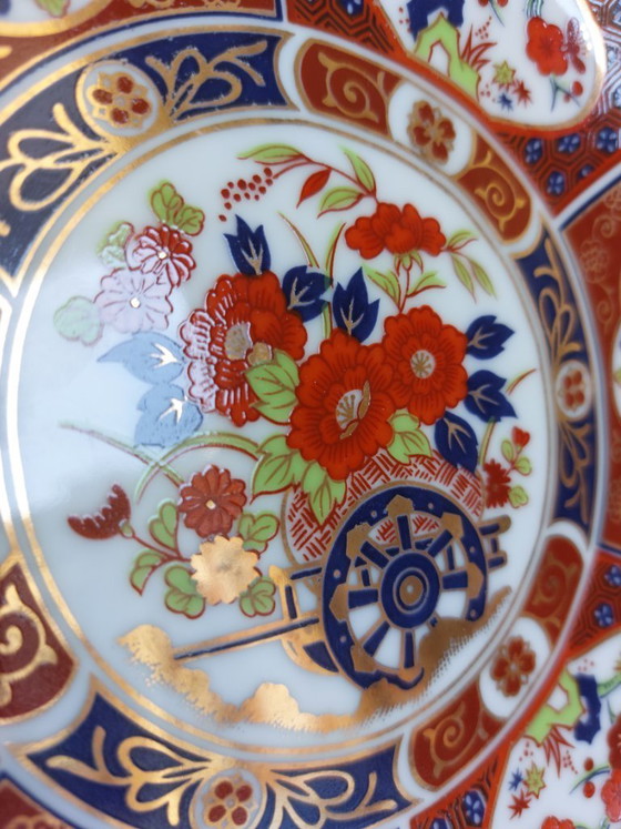 Image 1 of Vintage Hand-Painted Imari Wall Plates with Floral & Bird Motifs - Set of 2