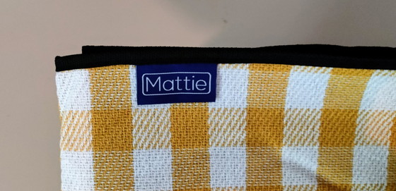 Image 1 of Stuoia da picnic Mattie a quadri giallo/bianco 200 x 200 cm - impermeabile - leggera