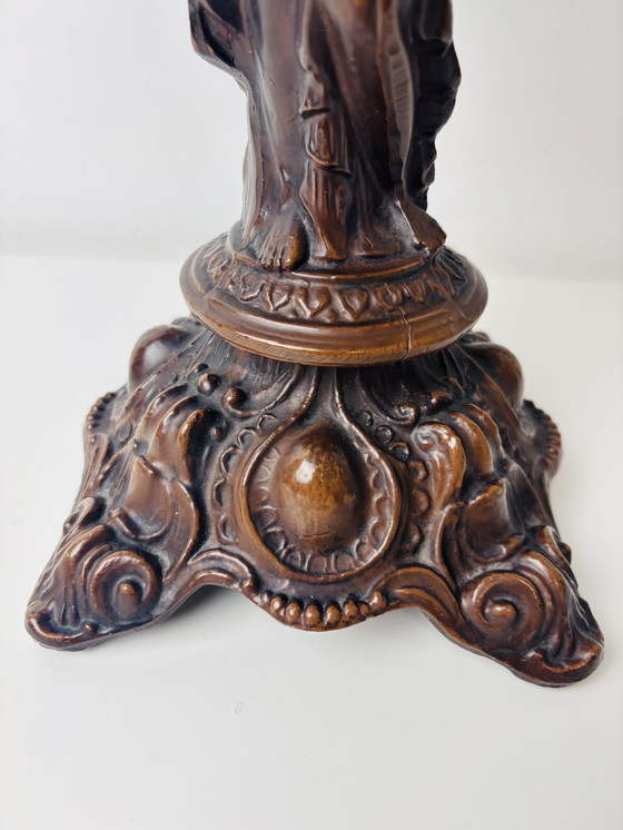 Image 1 of Lampe de table Art Déco style Tiffany, statue de femme