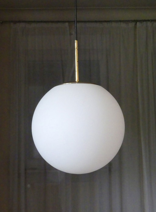 Lámpara de techo Limburg bola de cristal esmerilado