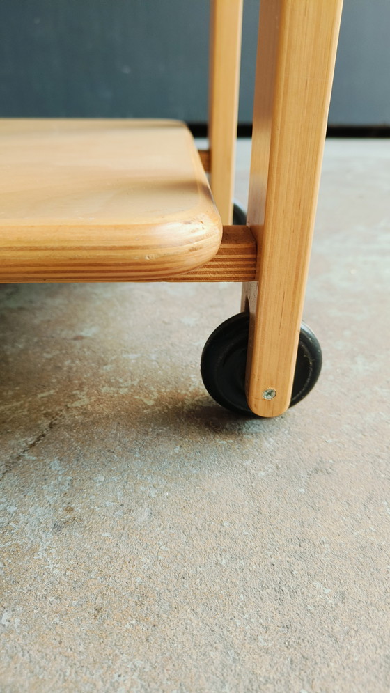 Image 1 of Carrello Zweedse IKEA Scandinavische Berken Brunado 2004 in Stijl van Alvar Aalto - Piccolo danno su una gamba