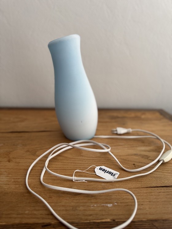 Image 1 of Lampe de table vintage Mylonit IKEA bleue