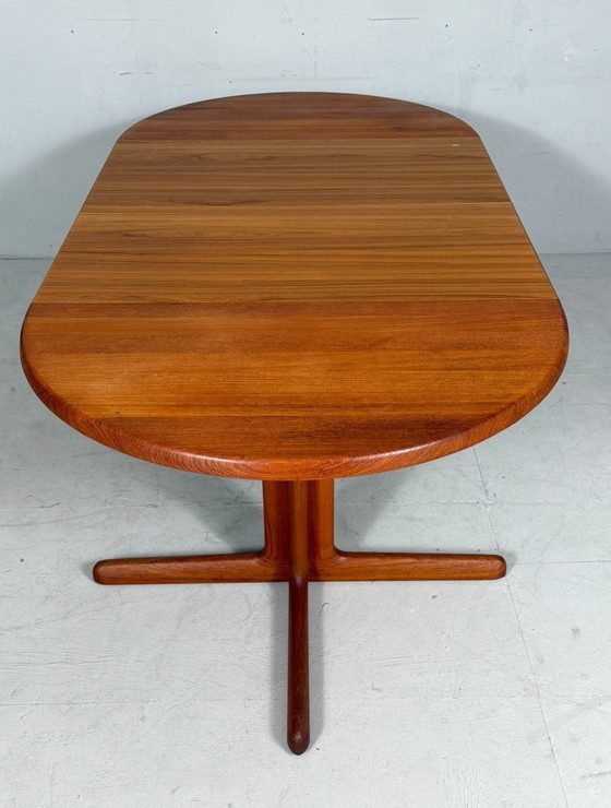 Image 1 of Uitschuifbare eettafel/tafel uit het midden van de 20e eeuw, gemaakt van teakhout door C J Rosengaarden, Denemarken, jaren 60.