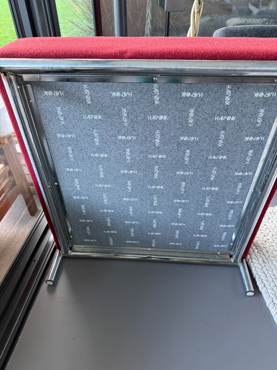 Poggiapiedi Harvink, tessuto rosso, Poggiapiedi e pouf, Tessile, Metallo (foto 3 di 7)