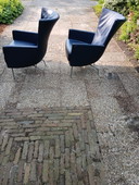 2 poltrone in pelle blu