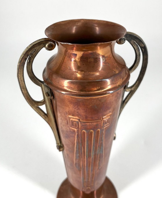 Image 1 of Decorative Copper Vase – Jugendstil / Art Nouveau Style, ca. 1900–1920