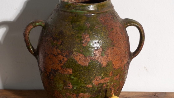 Antieke geglazuurde aardewerken pot met twee handvatten – Centraal-Europa, circa 1920 – Decoratieve objecten (photo 3 of 40)