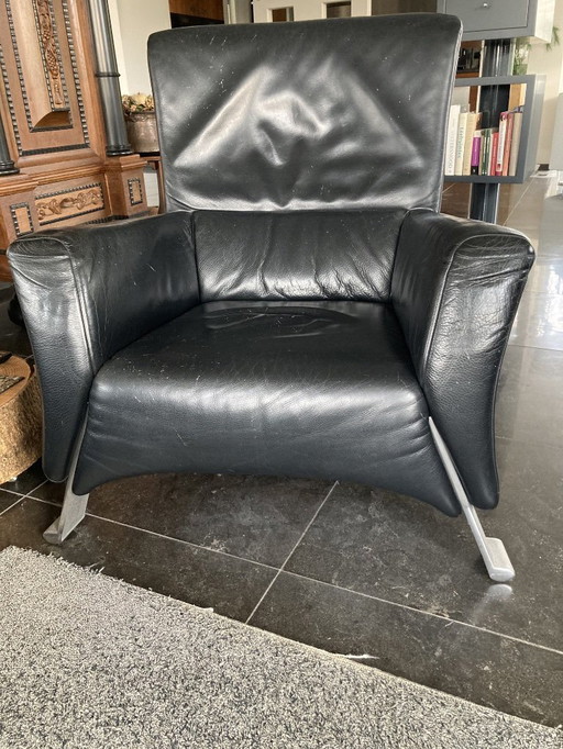 Fauteuil Rolf Benz modèle 322 en cuir noir