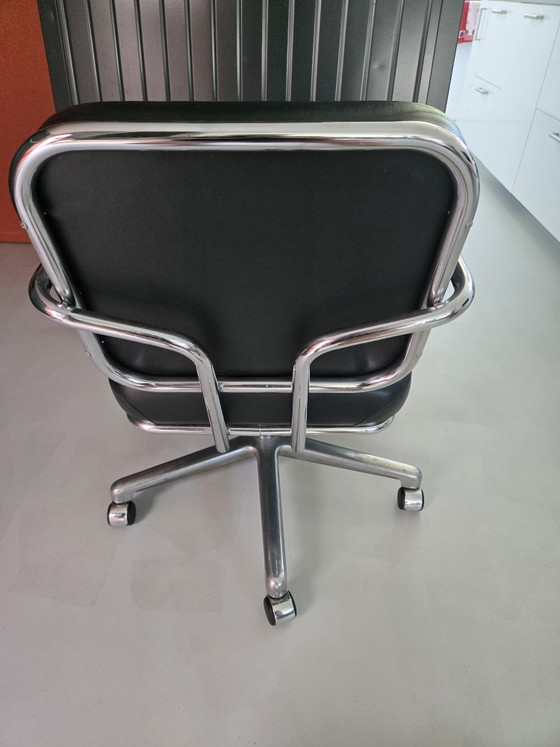 Image 1 of Sedia da ufficio di design in pelle