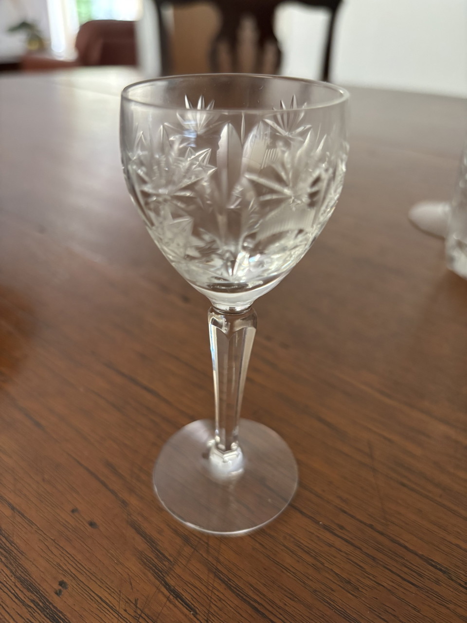 Antique crystal glass dinnerware | 200 | Whoppah