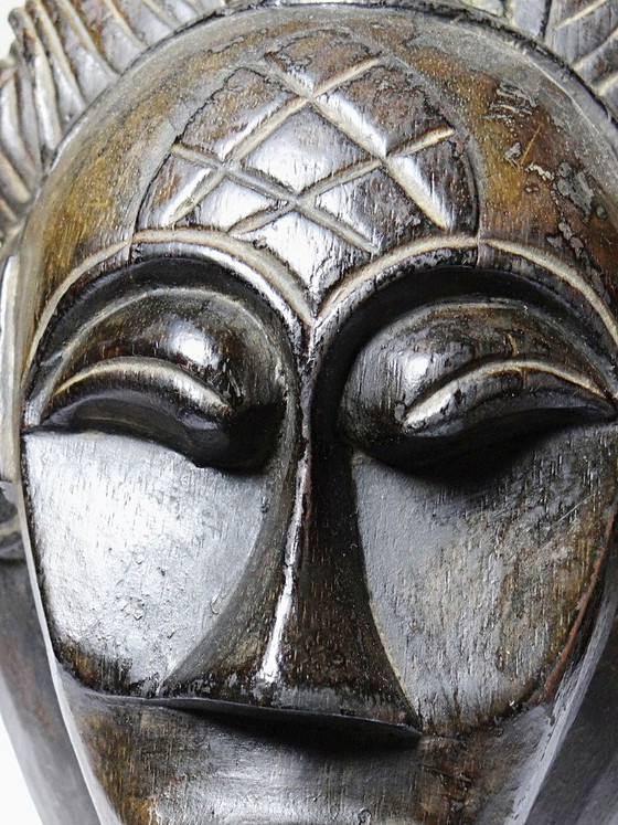 Image 1 of Decoratief Afrikaans wandmasker in de Punu Tsangui-stijl, gesneden hout, 20e eeuw
