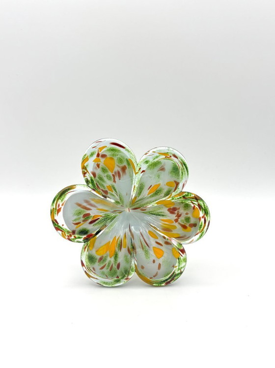 Image 1 of Ein Paar kunstvolle Glasblumen, handgefertigt in Italien nach venezianischer Murano-Tradition, Maße: 15 x 15 x 9 cm