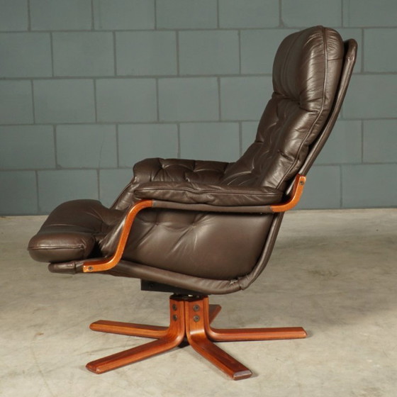 Fauteuils pivotants en cuir vintage – Marron – Années 1970 – Leather, Wood (photo 7 of 13)