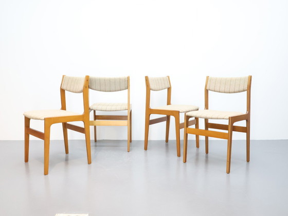 Image 1 of Set Van 4 Deense Eetkamerstoelen 