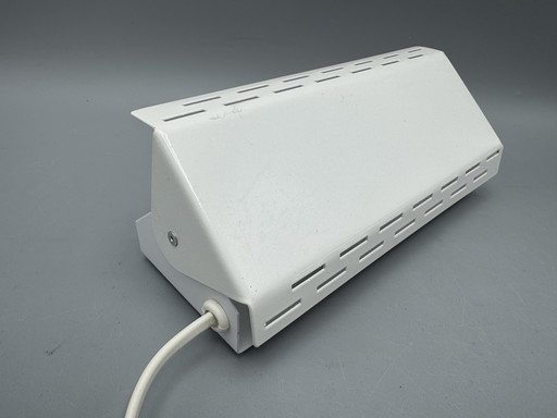 1970s white wall lamp / bedside lamp