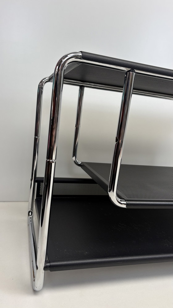 Image 1 of Vintage zwart metaal Habitat LP audiomeubel chroom buisframe