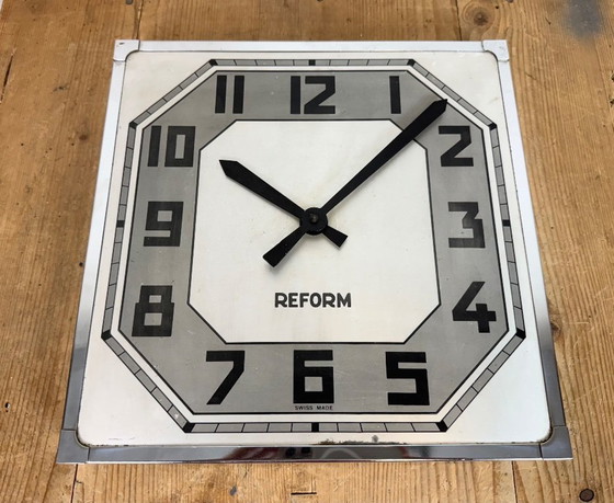 Image 1 of Vintage Swiss Square Wall Clock from Reform, 1950s