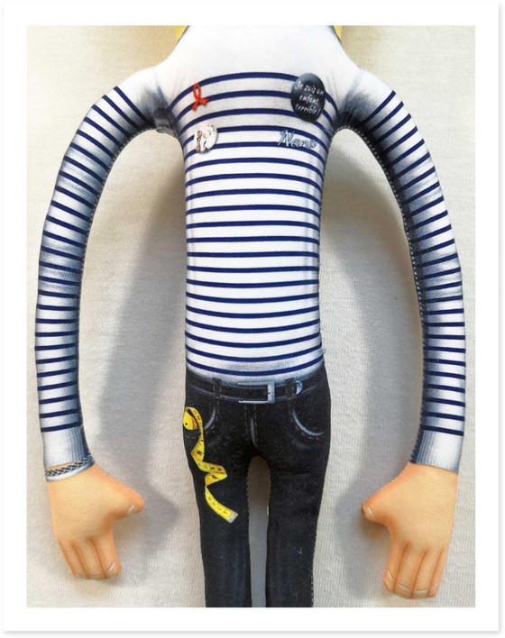 Image 1 of Cadeau van Jean Paul Gaultier | Couture woondecoratie | Kunstpop verzamelobject | Cadeau voor modefanaten