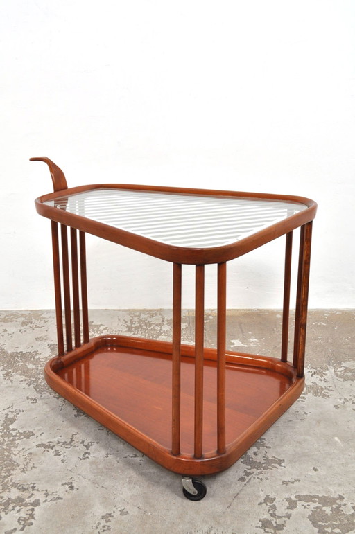 Chariot au design vintage