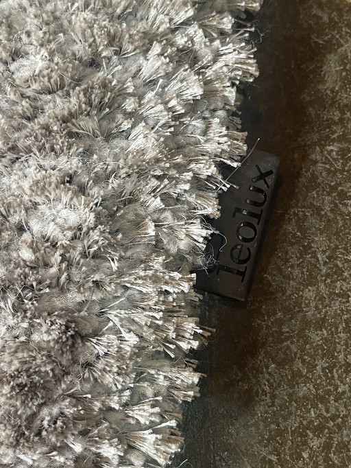 Leolux carpet Amund round Husky
