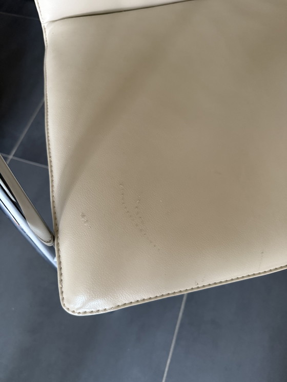 Image 1 of Leolux eetkamerstoelen (6x), model Freyr, kleur Taupe; Wapiti