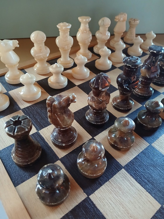 Image 1 of Marble chess set Italy king 8.5 cm