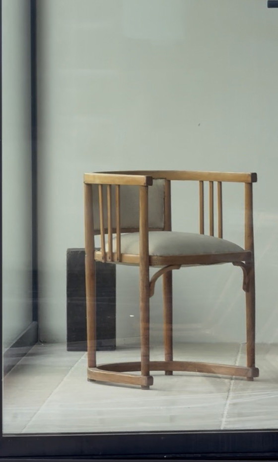 Image 1 of Poltrona iconica Fledermaus Bauhaus – Josef Hoffmann per Thonet (1920 circa)