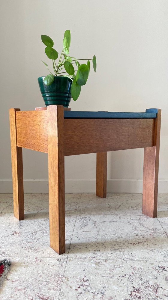 Image 1 of Comodino vintage scandinavo a cubo