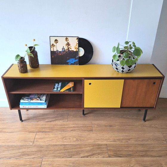 Image 1 of vintage dressoir