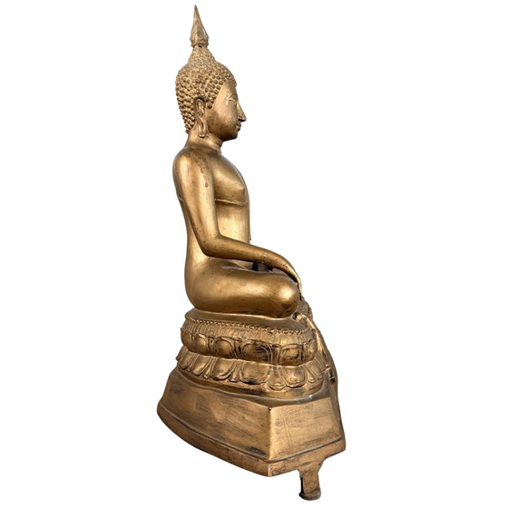 Thailändischer vergoldeter Bronze-Buddha auf Lotussockel – ca. 1920 – H 55 cm – Bildhauerei (photo 3 of 10)