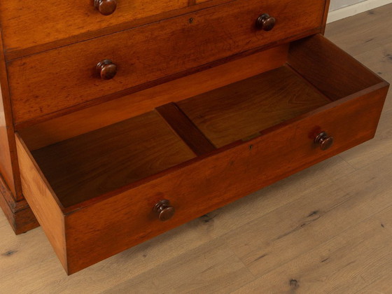 Image 1 of Linnenkast uit de jaren 1840, vintage