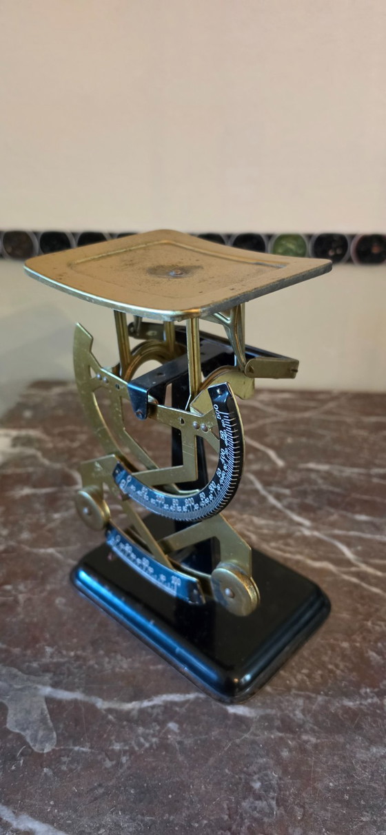 Bilancia di precisione vintage in metallo dorato e nero, Jakob Maul, Oggetti decorativi (foto 3 di 9)