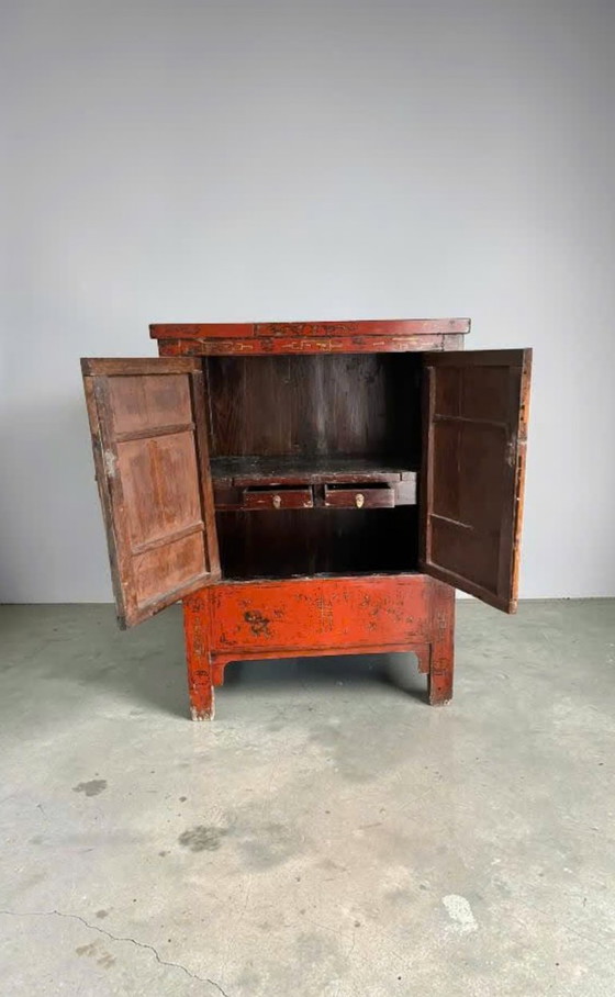 Image 1 of Antiker chinesischer Brautschrank – Authentisch