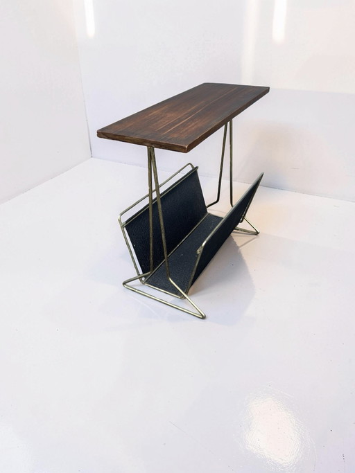 Vintage Beistelltisch mit Zeitschriftenhalter