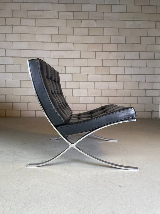 Knoll Barcelona stoel