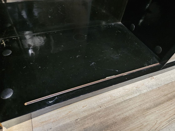 Credenza Pierre Cardin in legno laccato con vano illuminato, 1970 – Credenze con vetrina, Wood (photo 12 of 29)