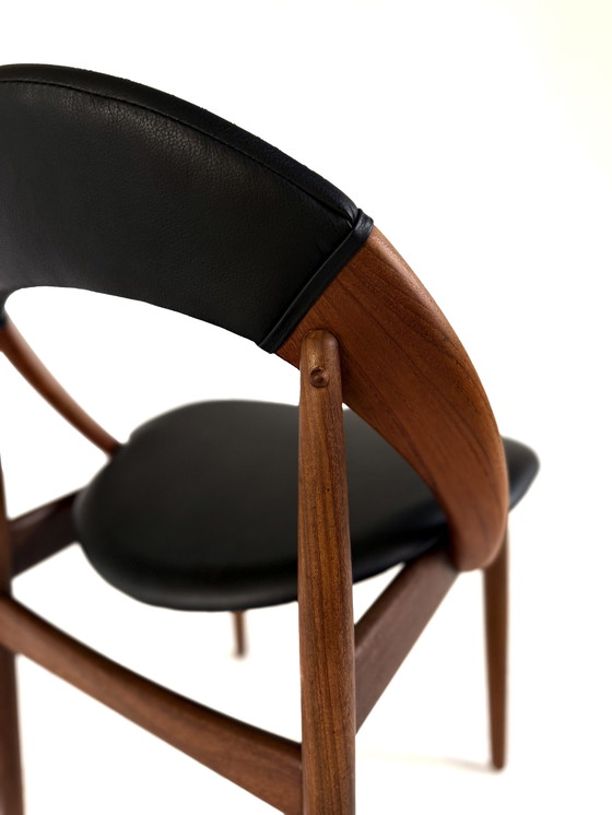 Image 1 of 4x gerestaureerde eetkamerstoel, Arne Hovmand Olsen ‘60