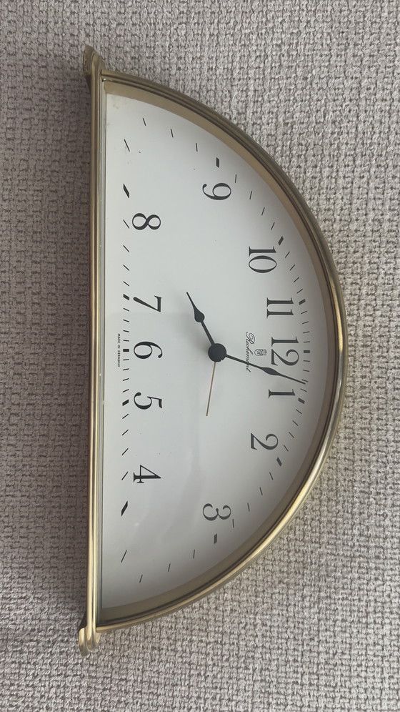 Image 1 of Vintage Rochemont messing bureauklok uit het midden van de vorige eeuw