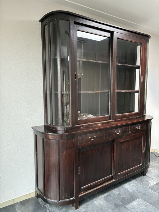 Buffet/vitrine ancien en bois massif