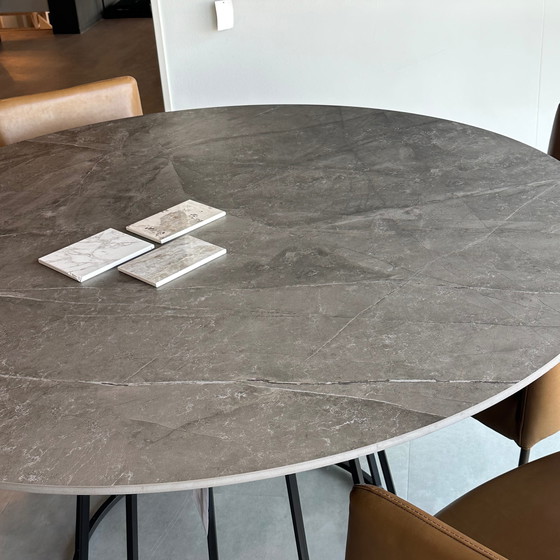 Image 1 of Keijser & Co Fragile eettafel - Ø140