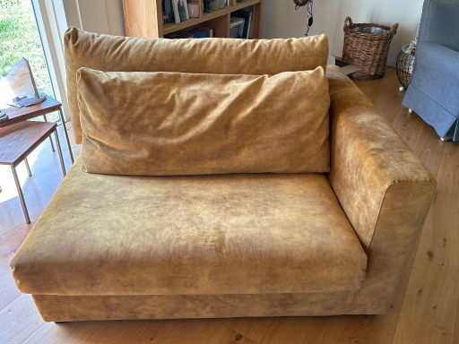 Beautiful new Ravenia sofa