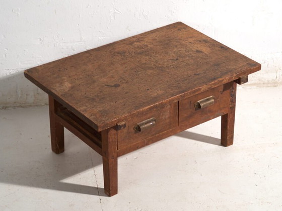 Antiker japanischer niedriger Tisch aus Holz – Japan, circa 1930 – Schreibtisch, Industrieel (photo 12 of 39)