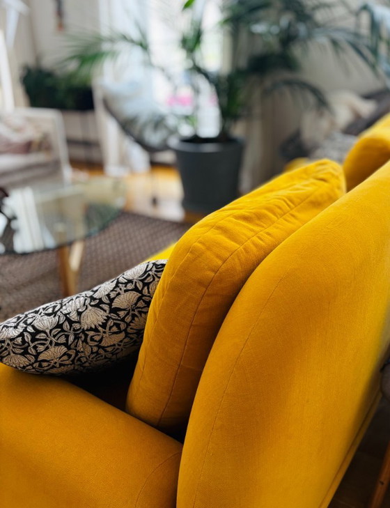 Image 1 of Canapé jaune moutarde sur mesure – modèle COCO – lin et coton