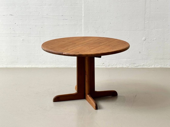 Image 1 of Table de salle à manger extensible en pin teinté foncé, années 1970