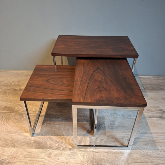 Image 1 of Tables gigognes style Mid-Century Chrome et Palissandre. Ensemble de 3.