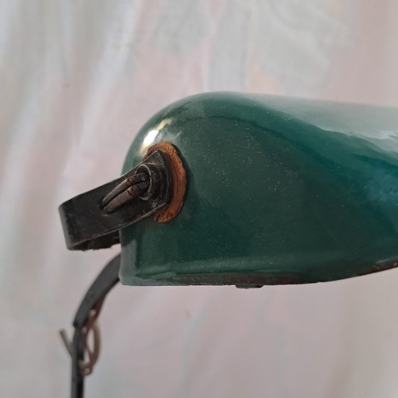 Image 1 of Schaco G1285 Notarlampe, zweiarmig, Emaille-Schirm aus den 1920er Jahren