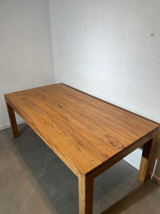 Mesa de comedor de madera maciza – Mesas de comedor (photo 3 of 4)