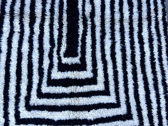 Image 1 of Tapis marocain écru à motifs géométriques 200cmx100cm 