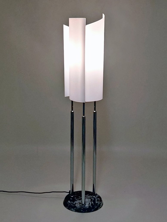 Image 1 of floor lamp "Arianna" Bruno Gecchelin Oluce Italy