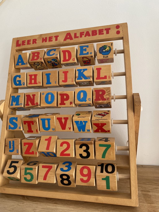 Juguete infantil de madera vintage - ábaco - llamativo - moderno